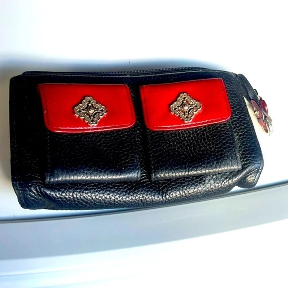 Brighton Leather Black Red Wallet Wristlet Silver Trim Pockets Zippered